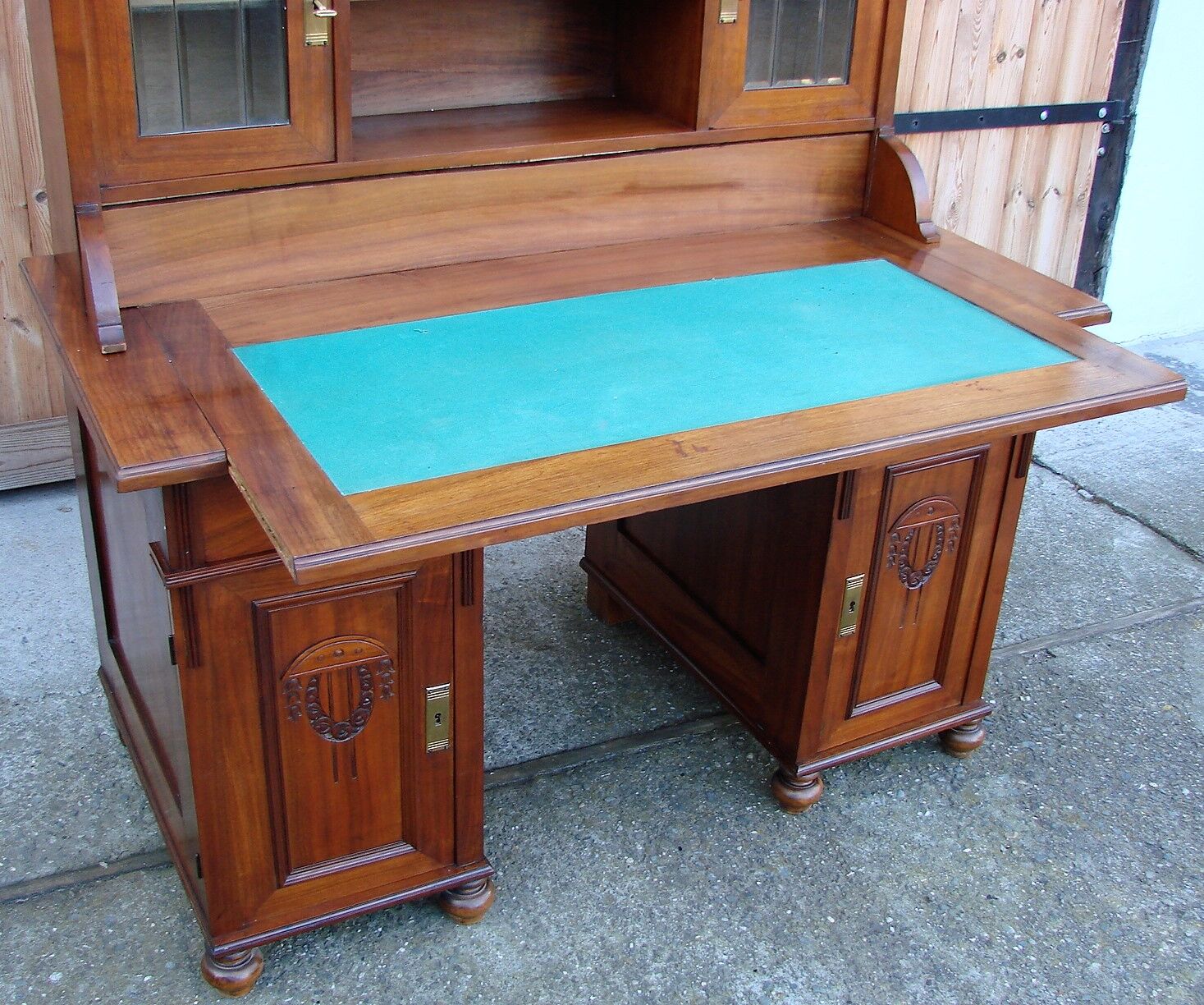 Desk with extension, 1900