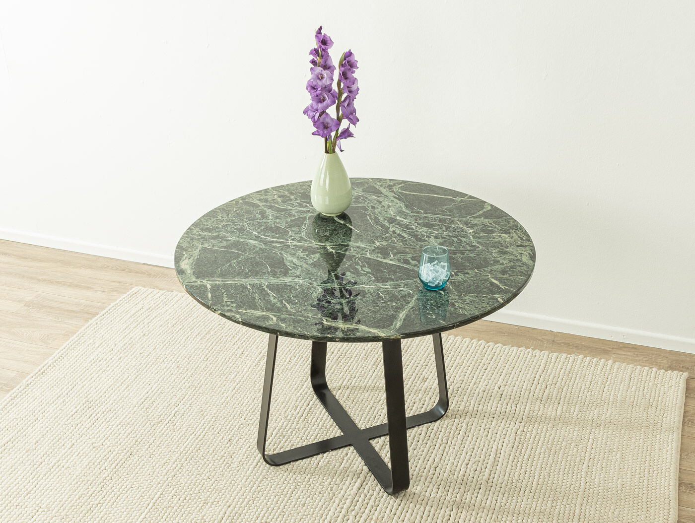 Marble dining table, Ø 110cm