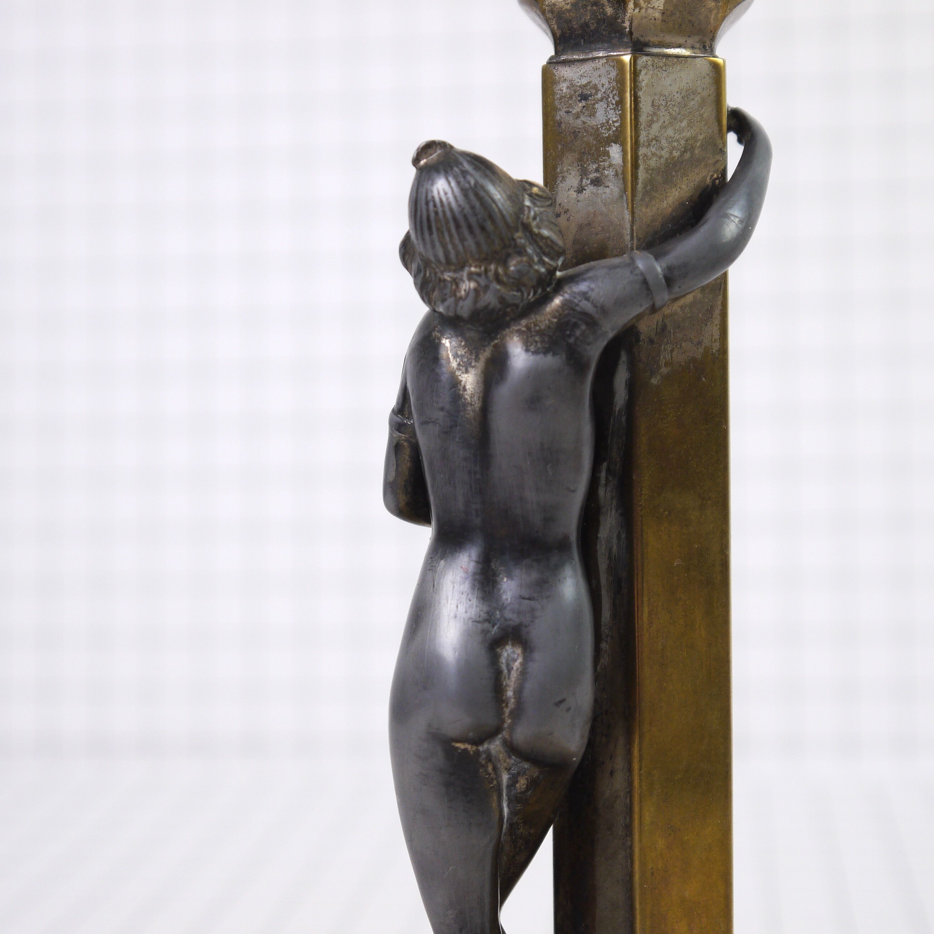 Lampe art déco sculpture de femme
