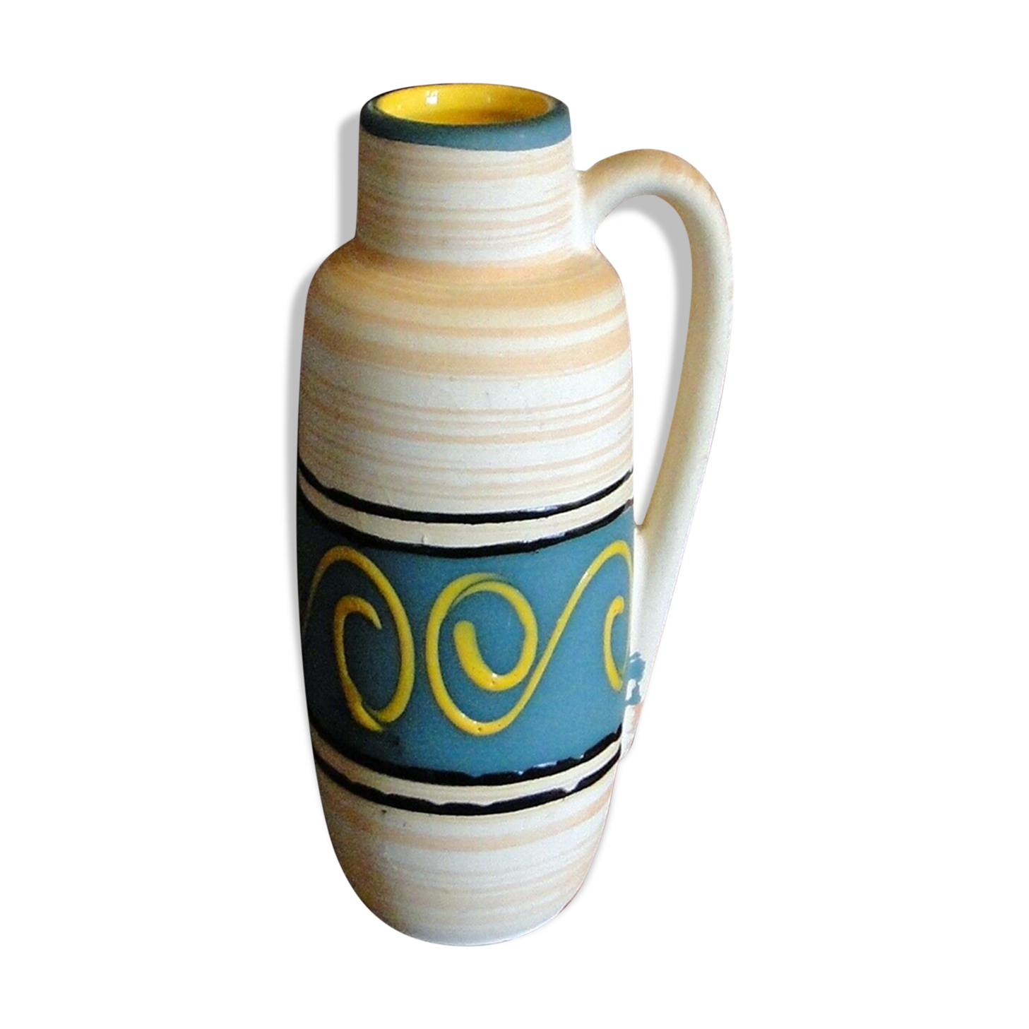 Ceramic vase matte bottom and decor enamels