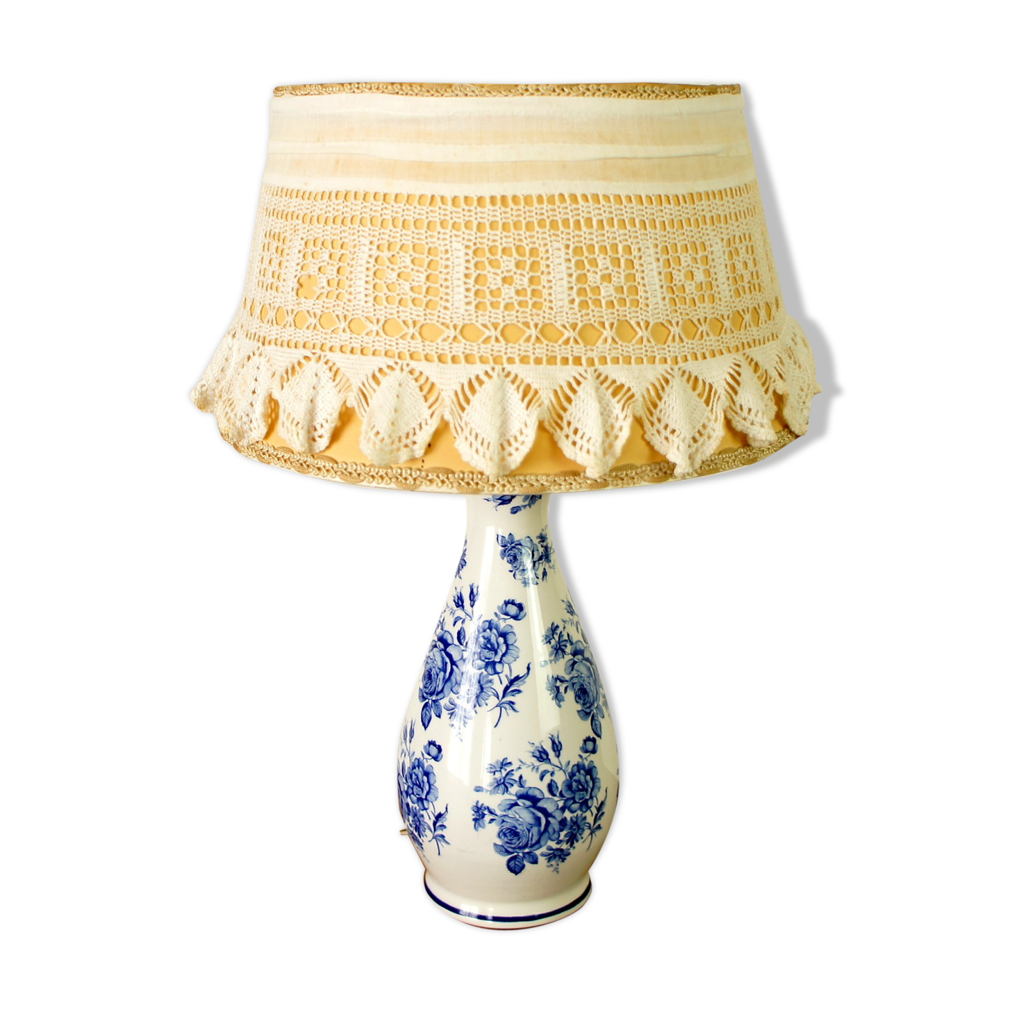Porcelain lamp painted "blue flowers"