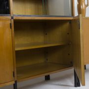 Oak and metal bookcase  design ARP (Motte Guariche Mortier), edition Minvielle 1960
