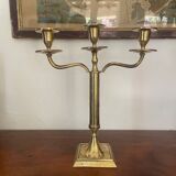 Paire de chandeliers en laiton