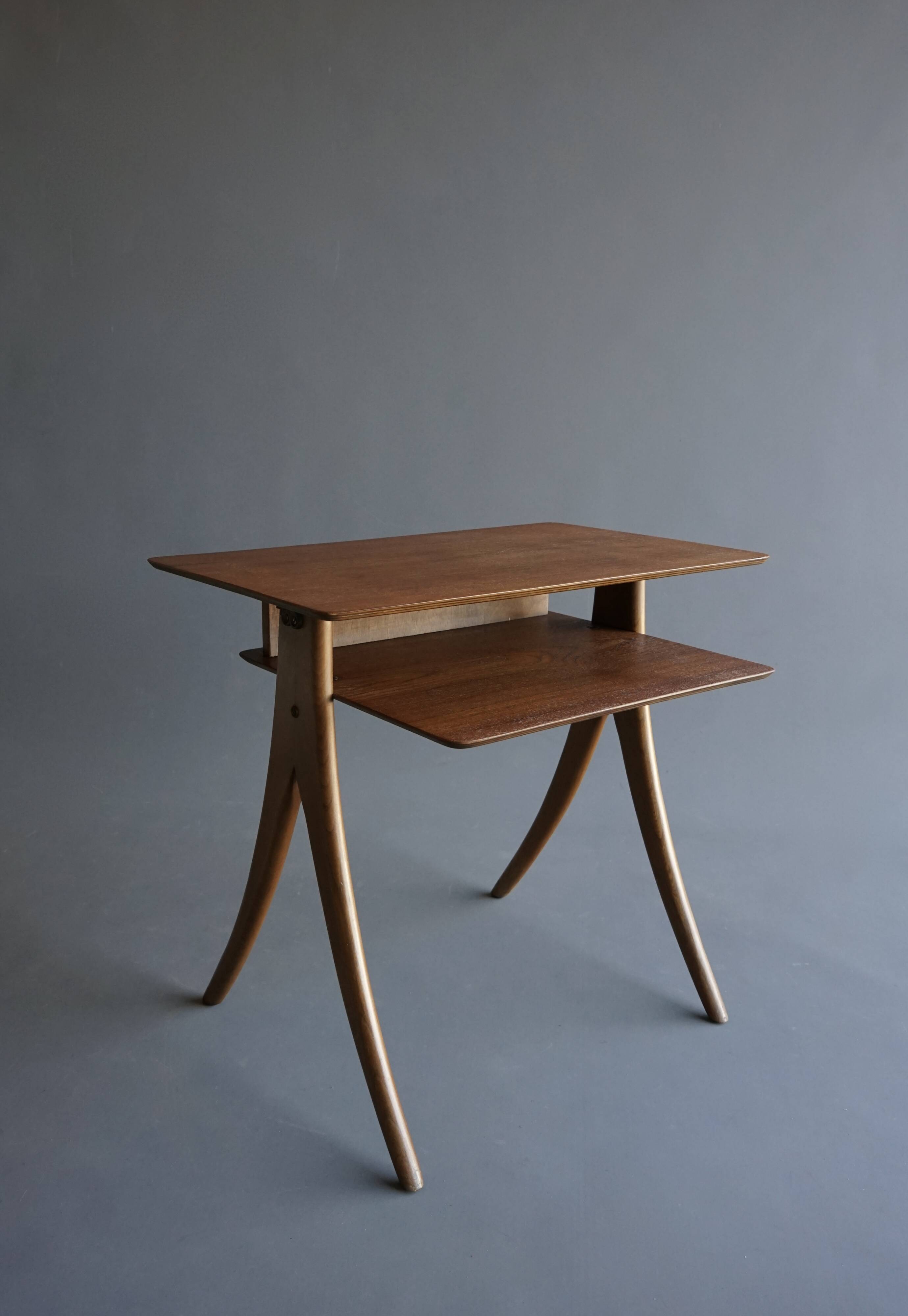Table d'appoint en teck italien, années 1960