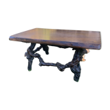 Table basse brutaliste