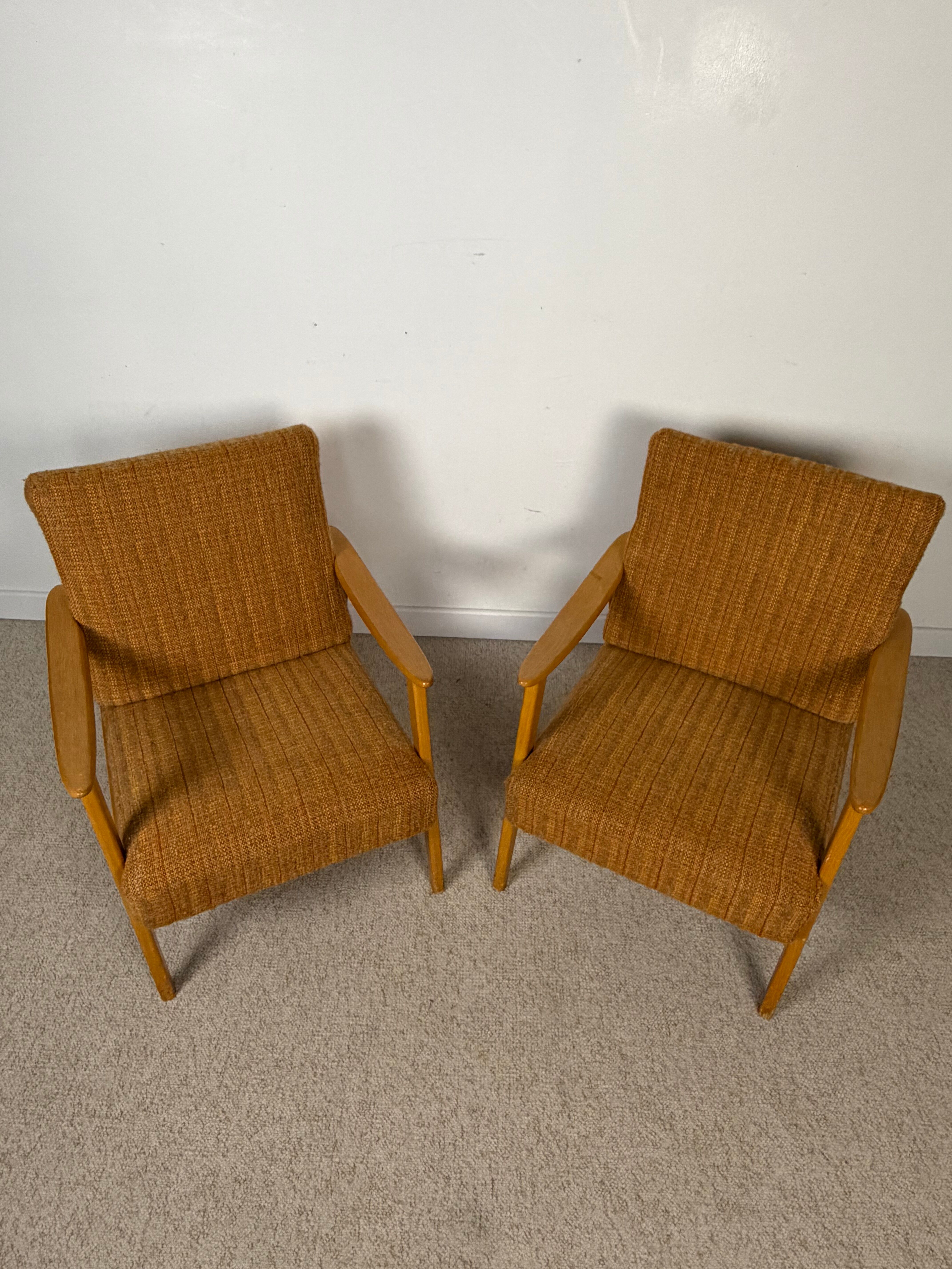 Paire de fauteuils vintage scandinaves