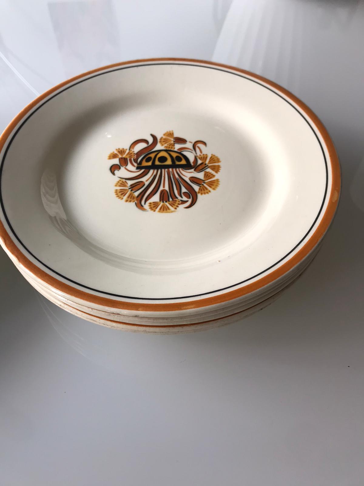 Lot d’assiettes vintage