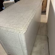 Ensemble chambre rotin blanc : commode, miroir, lit, panier