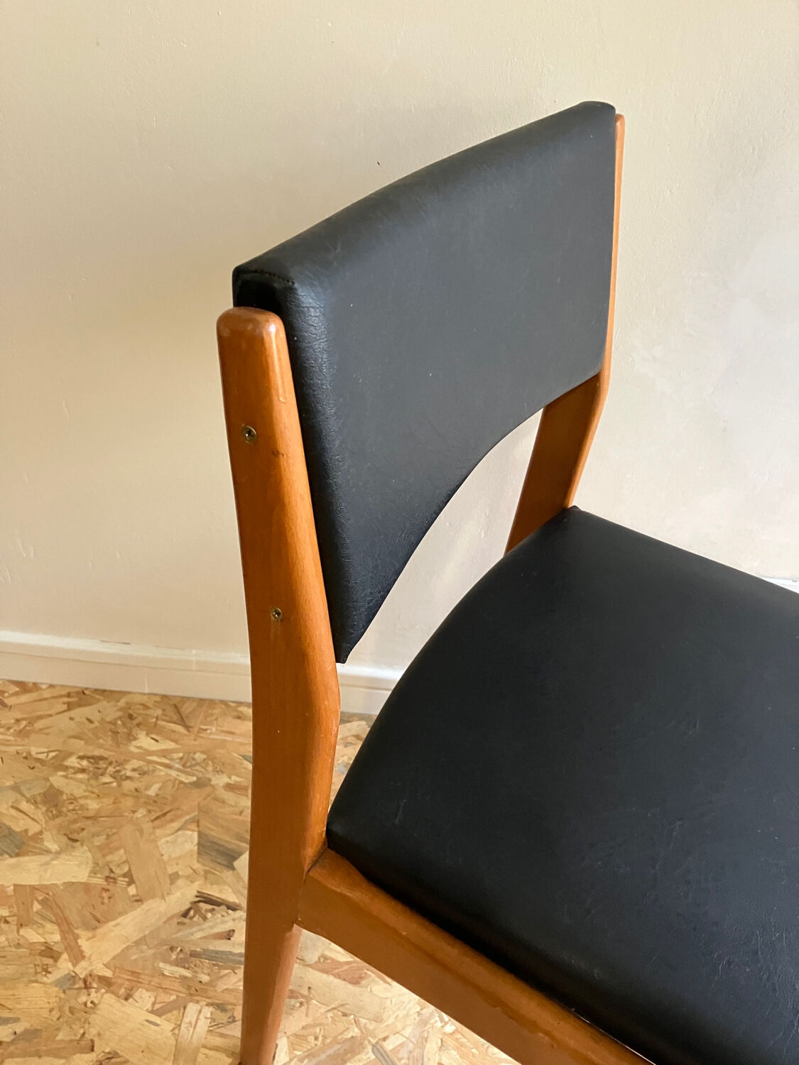 Set of 4 chairs