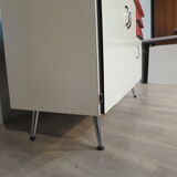 Buffet formica feet compass