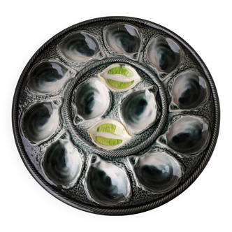 Oyster barbotine dish