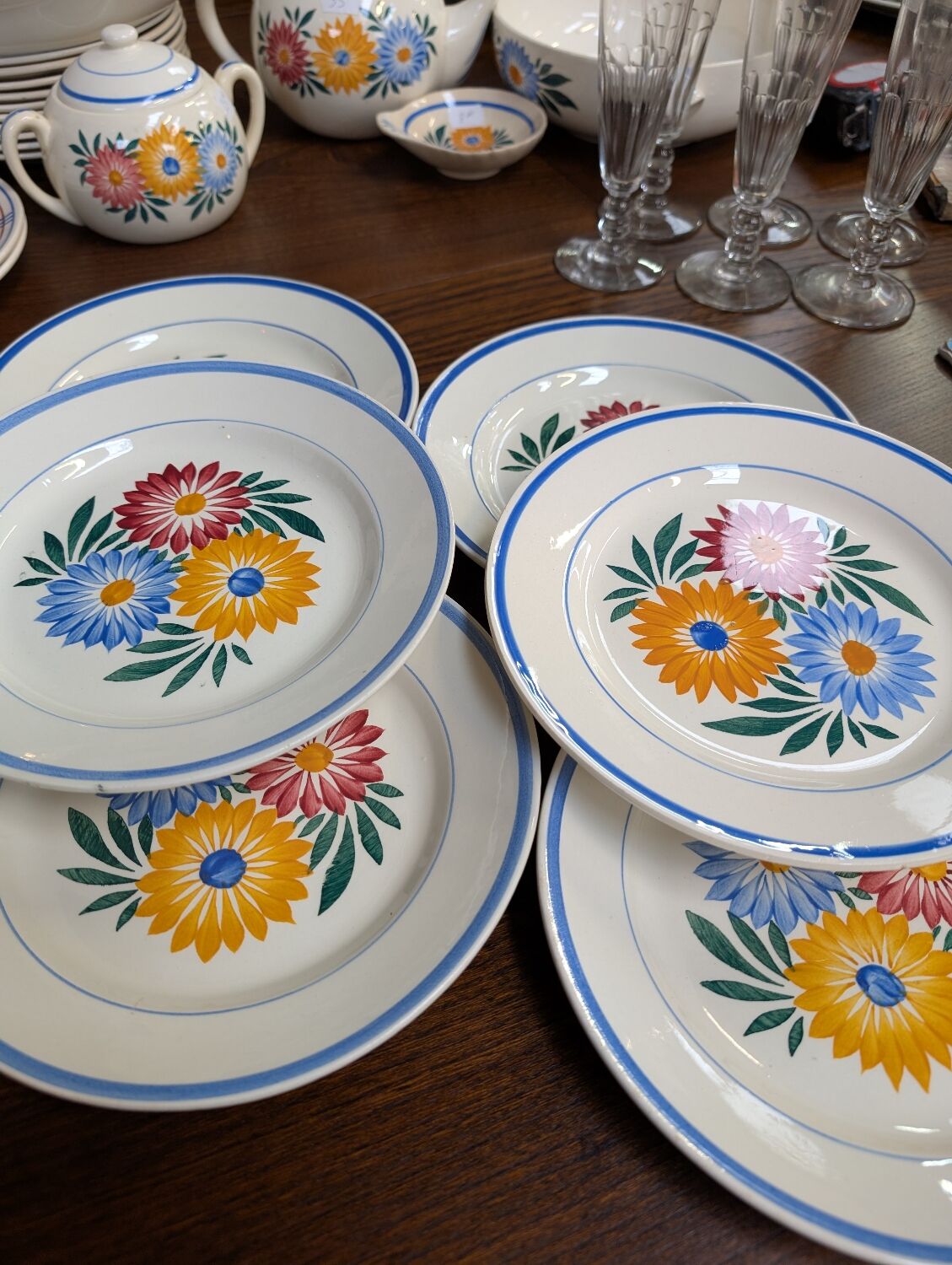 Ensemble assiettes a dessert vintage