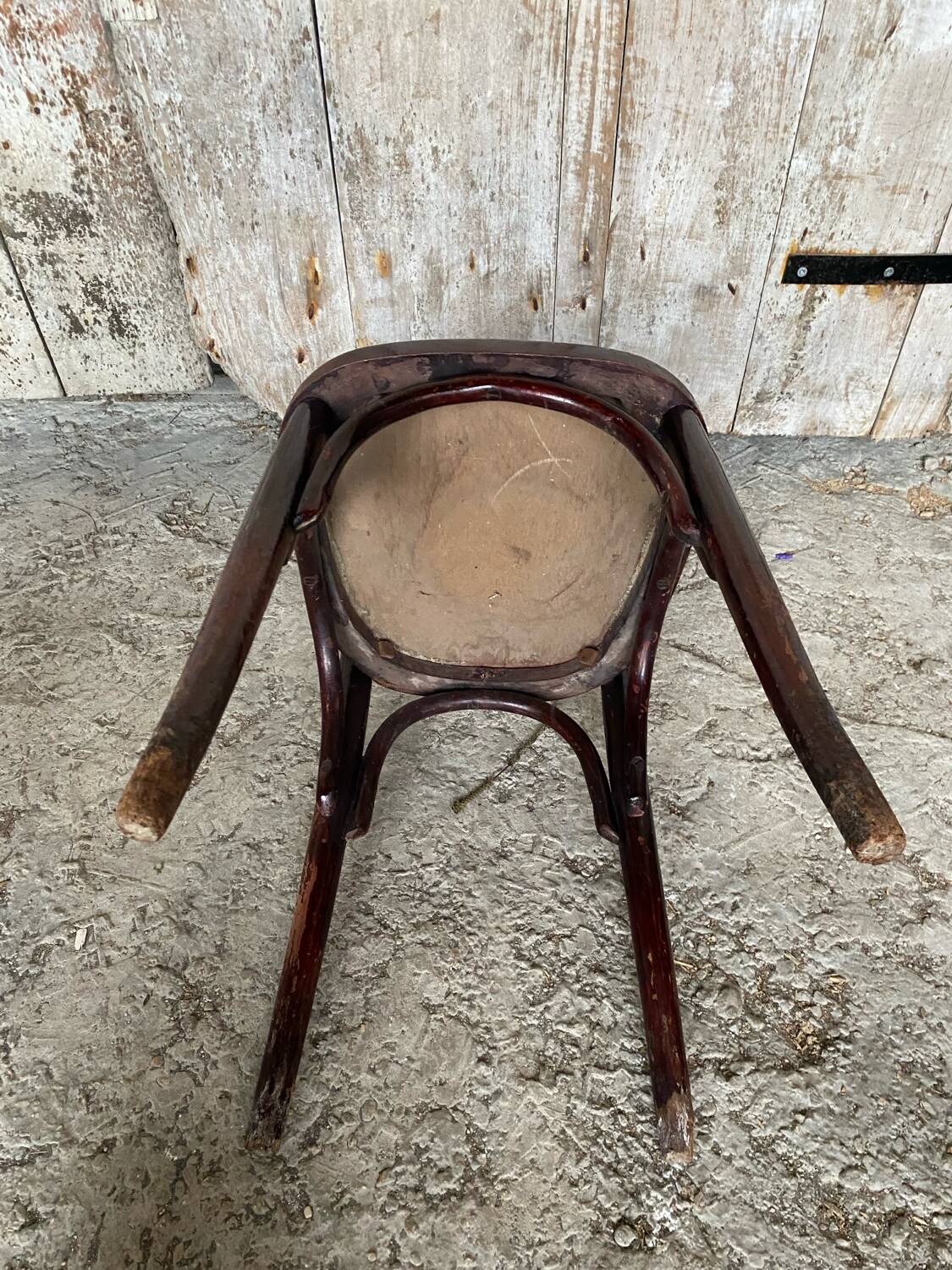 Antique bistrot chair wood curved back vintage