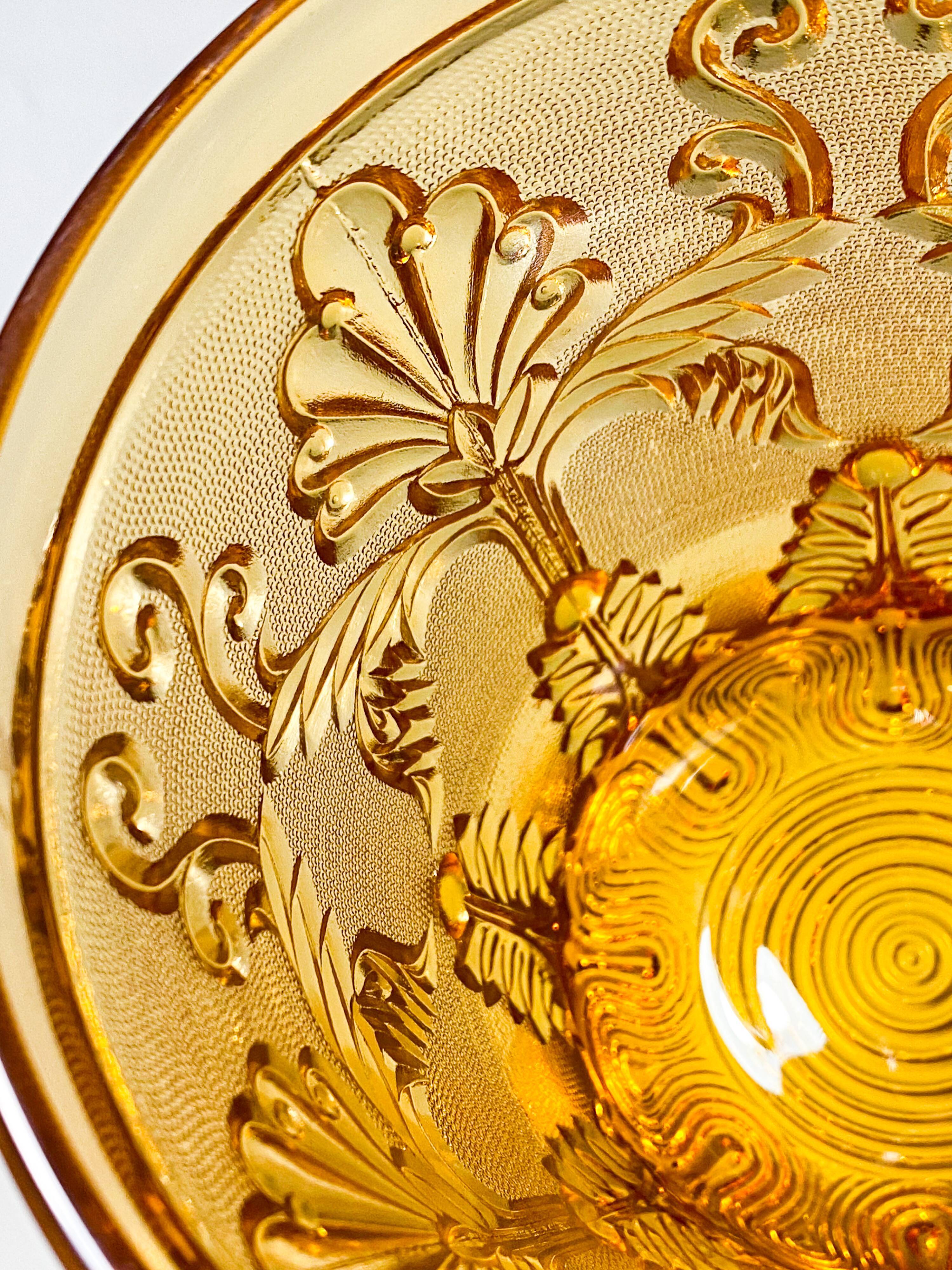Vase Saint Louis Creusot M.Sablée Rocaille