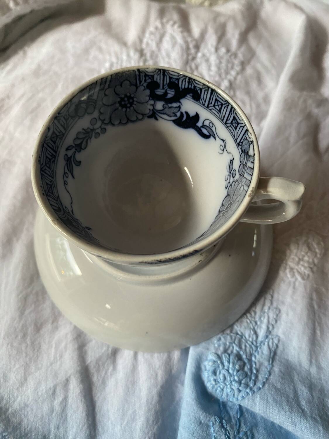 Old Villeroy and Boch cup with Japanese motifs