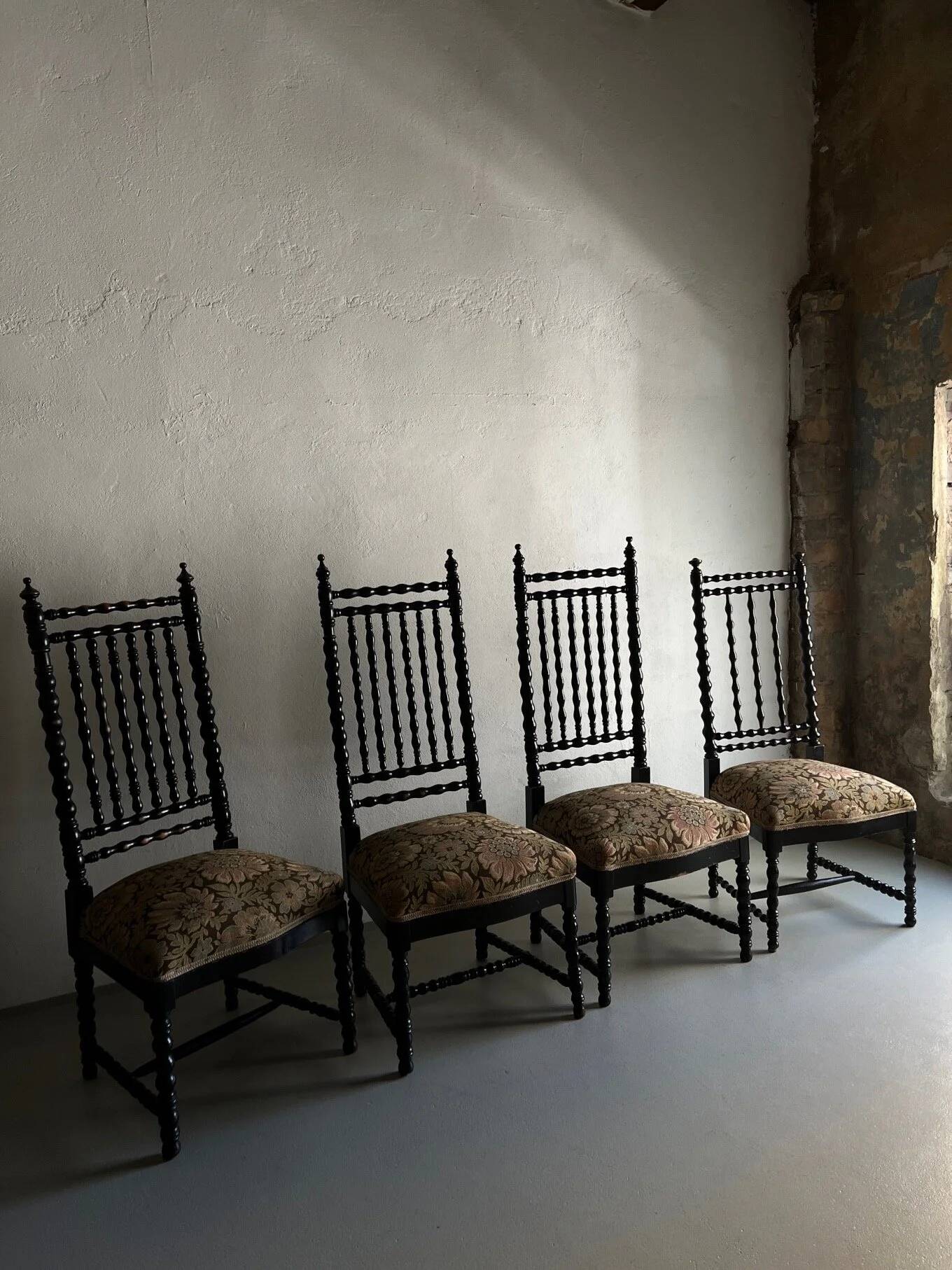 Oak bobbin chair | France | 1850s
