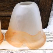 Paire de 2 abat-jours vintage Art déco en verre tulipe, faits main, en verr