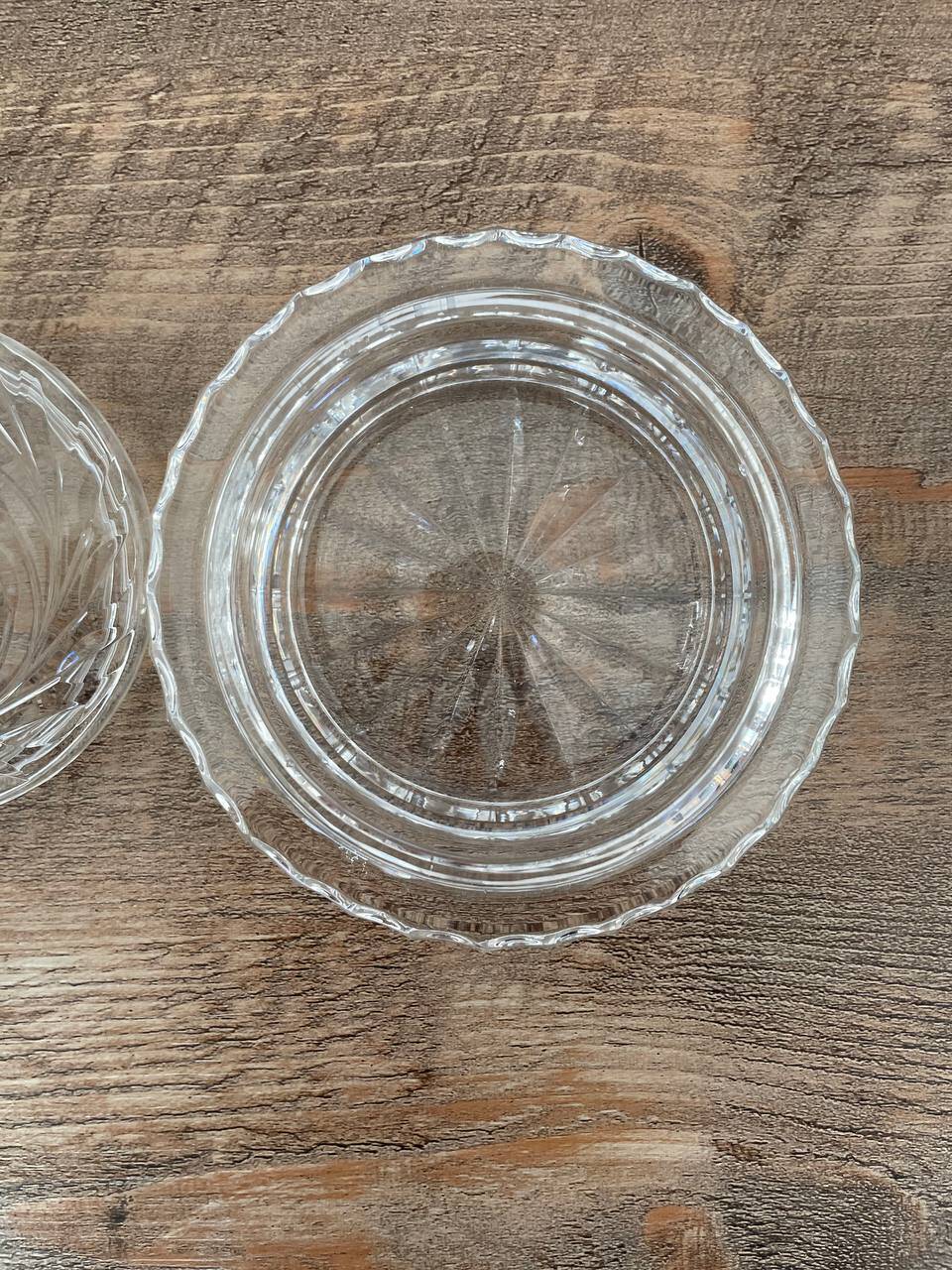 Chiseled Glass Jam Maker