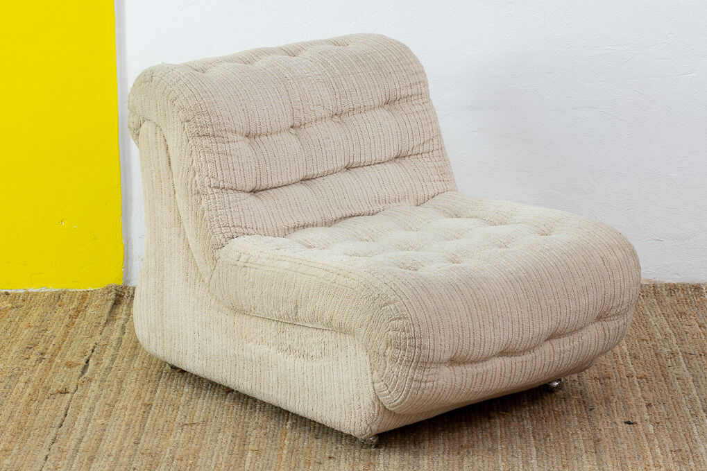Paire de chauffeuses vintage 70 cm