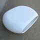 Table basse laquée blanche design Space Age forme libre vintage
