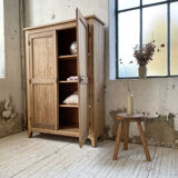 Wooden cabinet cuttery