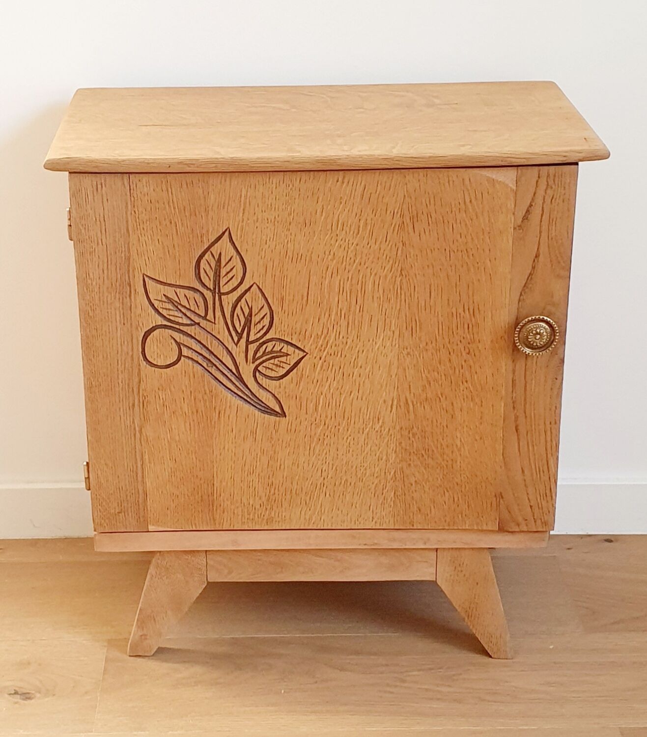 Furniture year 50 Scandinavian style