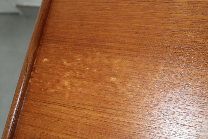 2 pull-out tables 1960