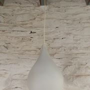 Scandinavian suspension "drop" opaline