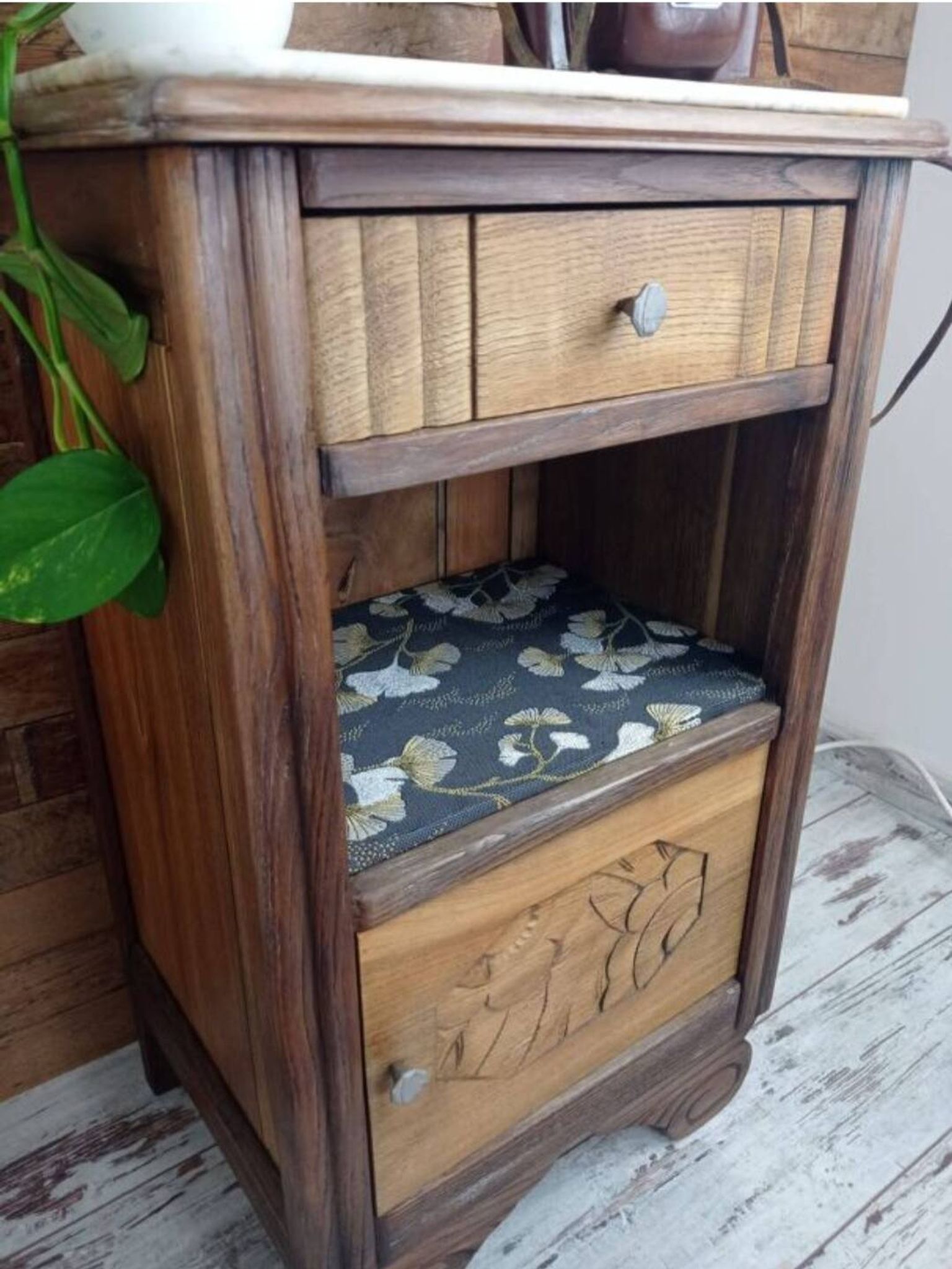 Ginkgo Table