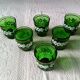 6 verres à liqueur verts décor fleuri blanc vintage