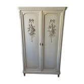 Cabinet 2 doors painted with attributes