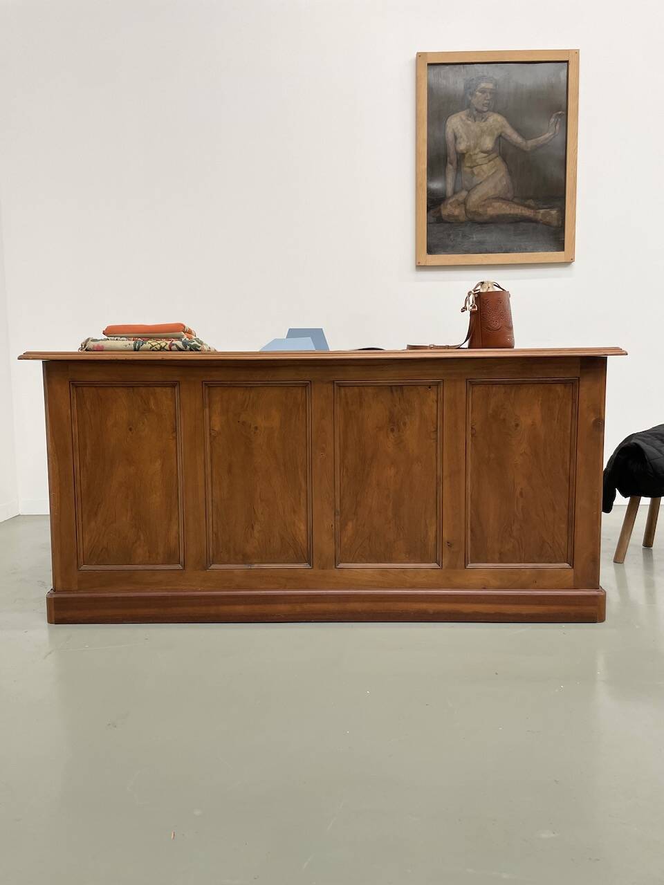 Comptoir ou bureau en noyer années 50