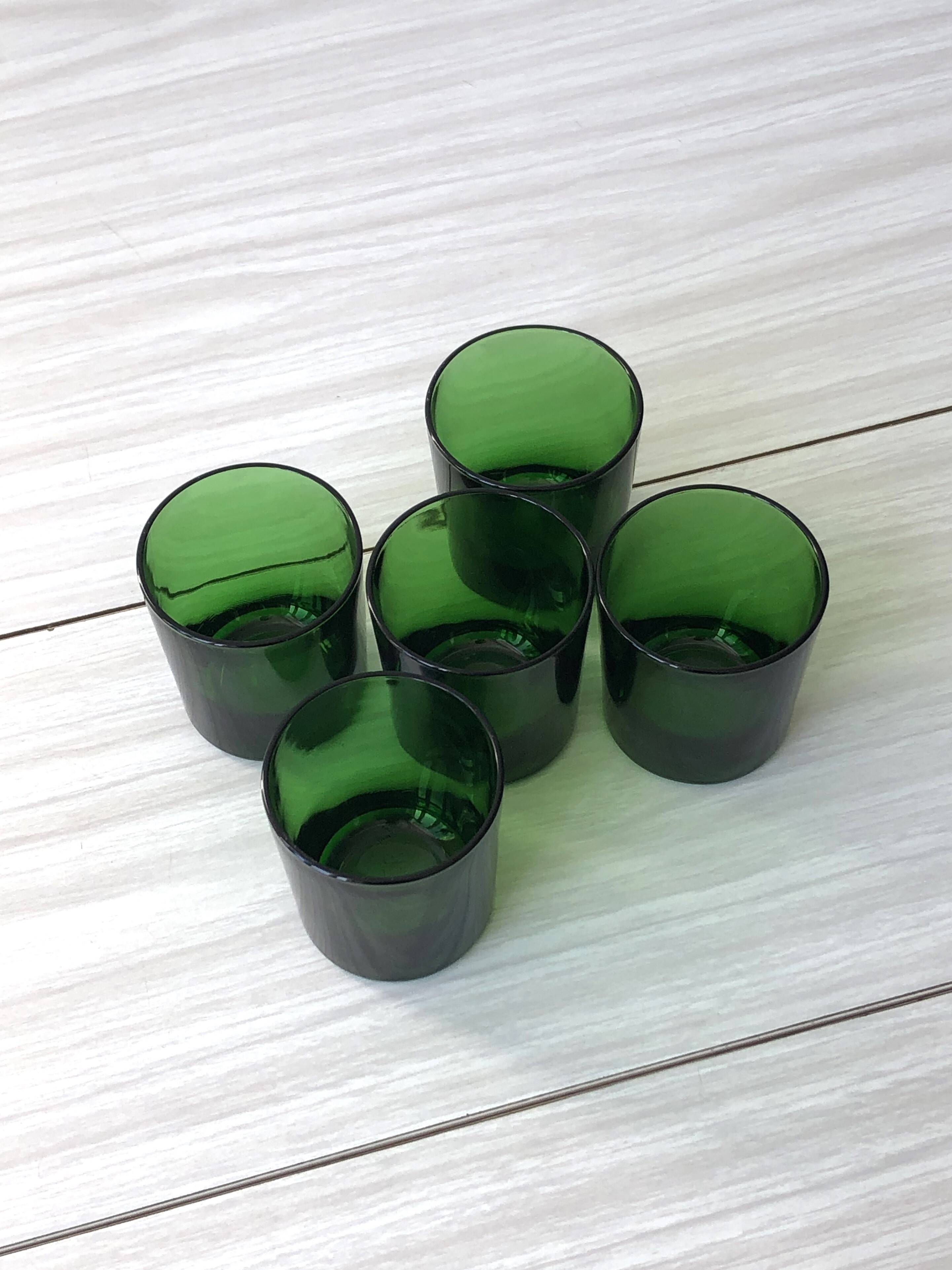Set of 5 Luminarc green tumbler glasses