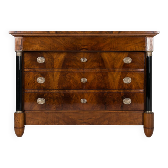 Biedermeier Chest of Drawers in Walnut Veneer, France, 19th Century