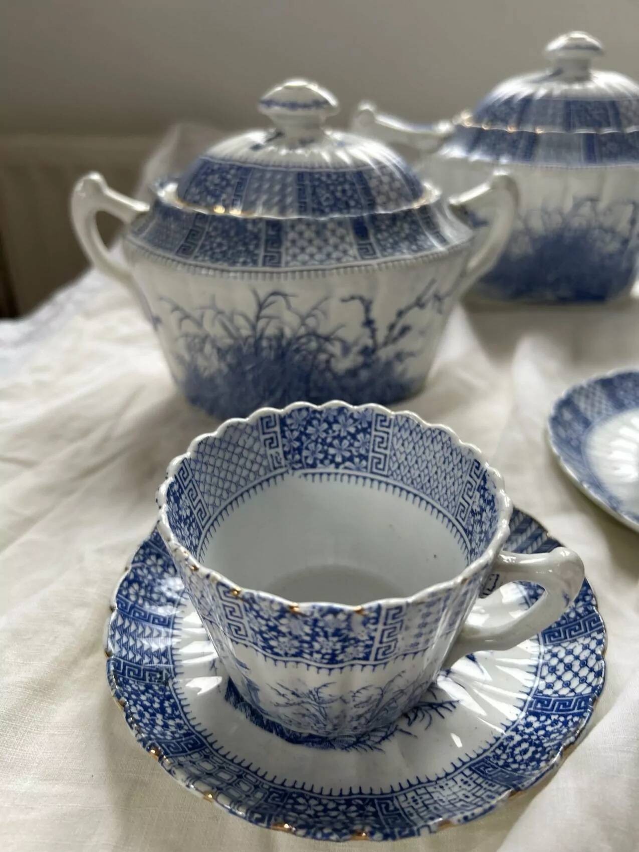 Antique tea service KG Lunéville late 19th century – Antique decoration – French earthenware