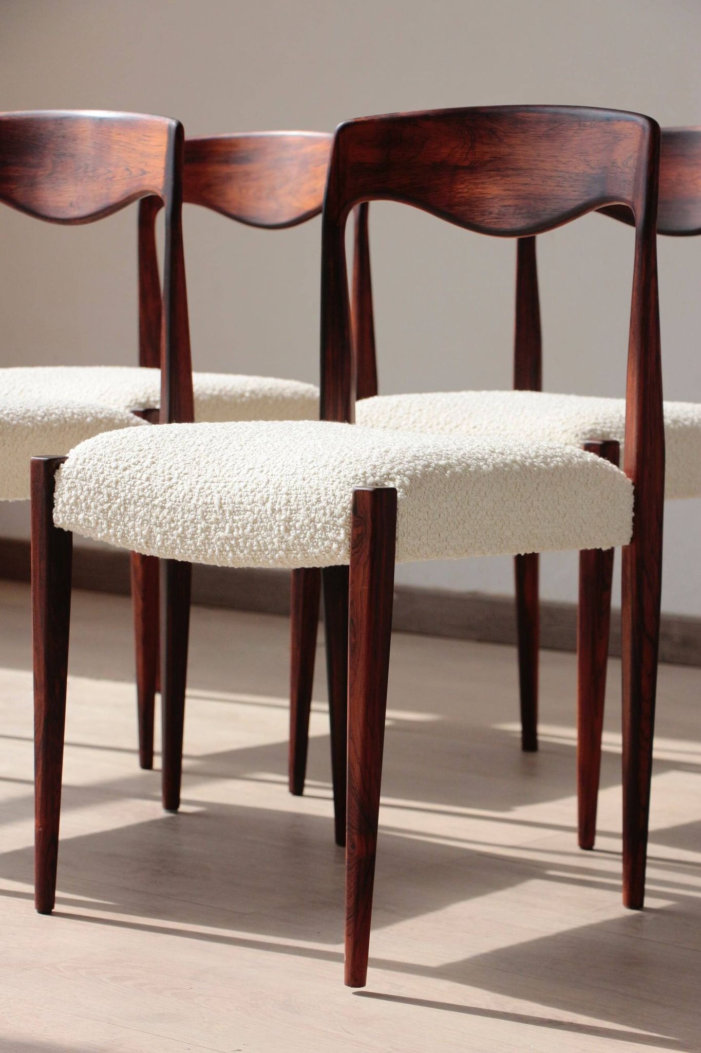 Set of 4 Scandinavian rosewood chairs – Otto Møller style | Vintage
