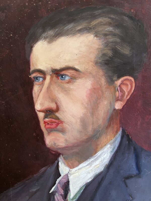 Peinture ancienne huile sur carton portrait homme en costume bleu