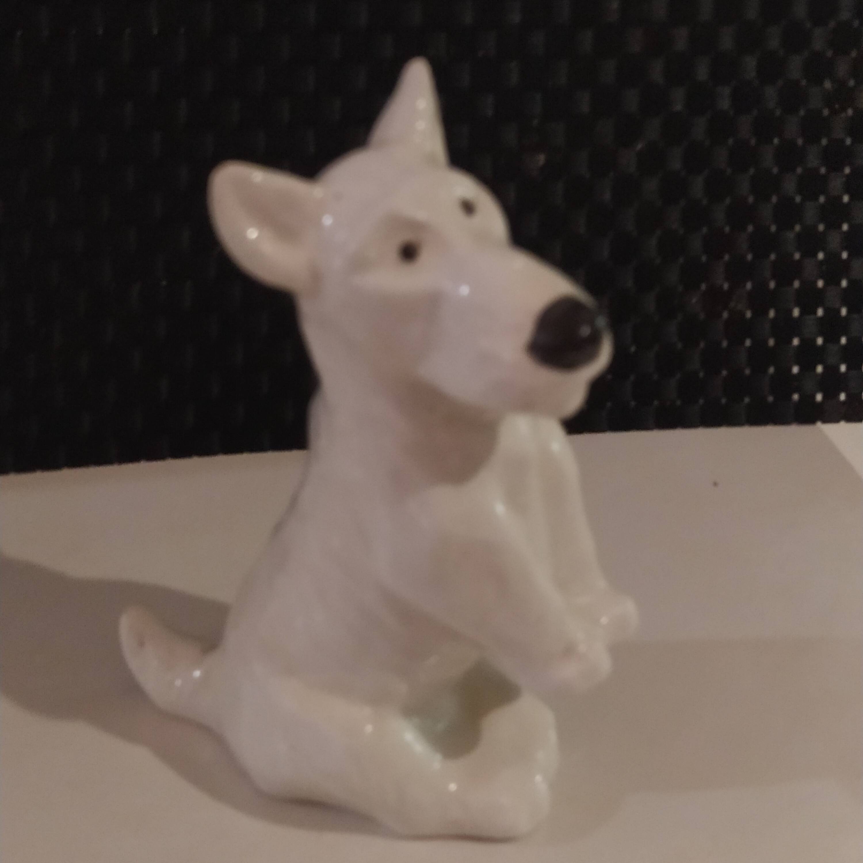 small ceramic fox terrier dog Sargemines 1930/1940