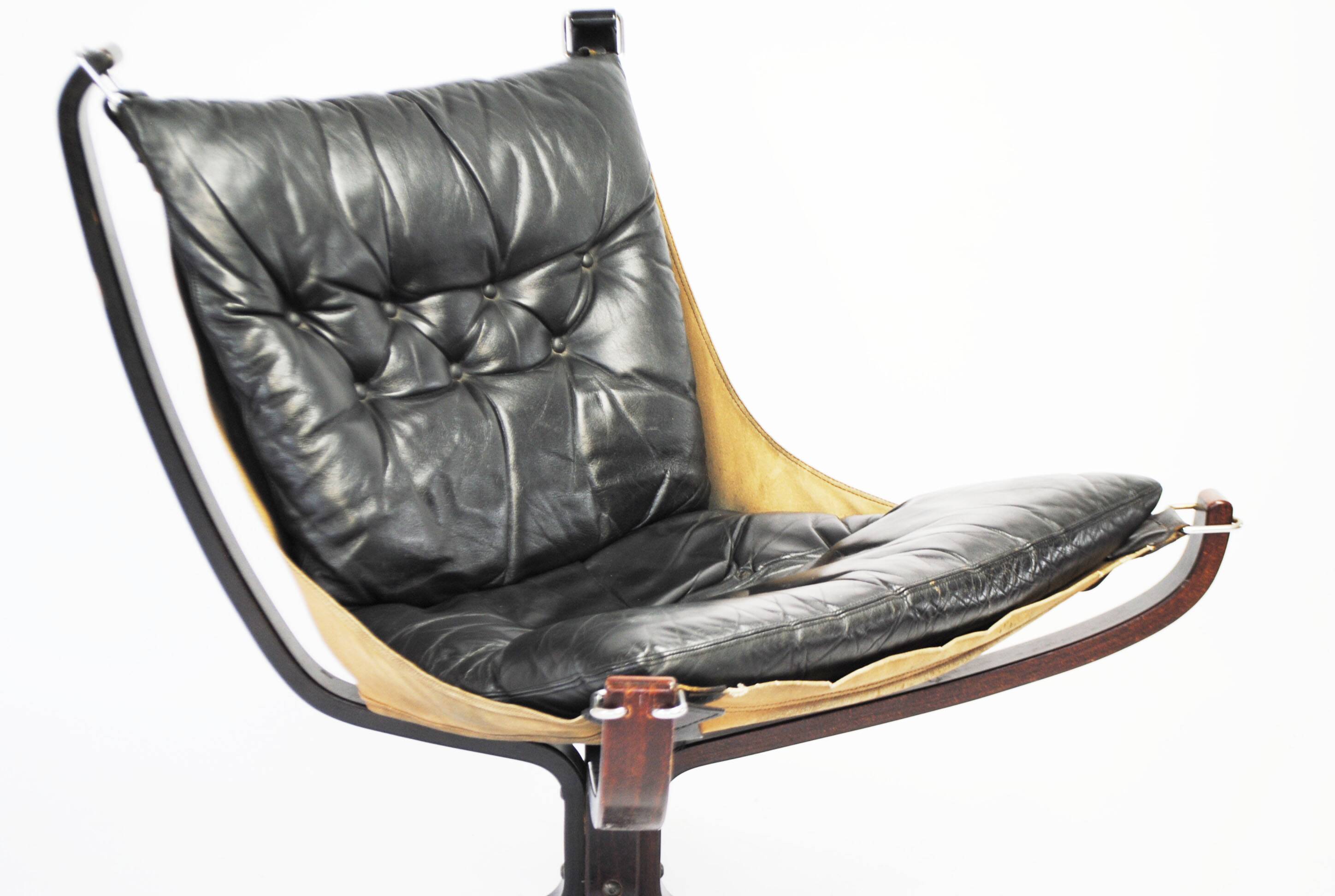 Chaise Falcon de Sigurd Ressell