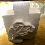 Blackcurrant stone lamp