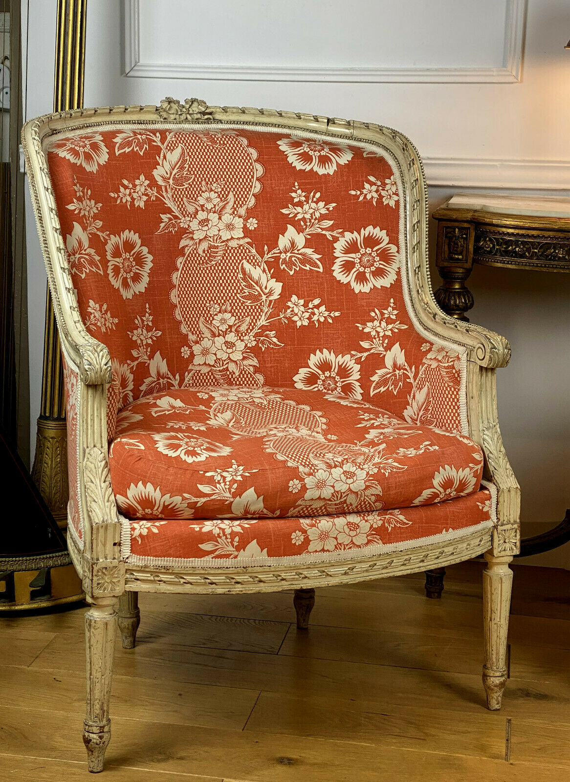 Two shepherdesses in moulded wood and carved Louis XVI style