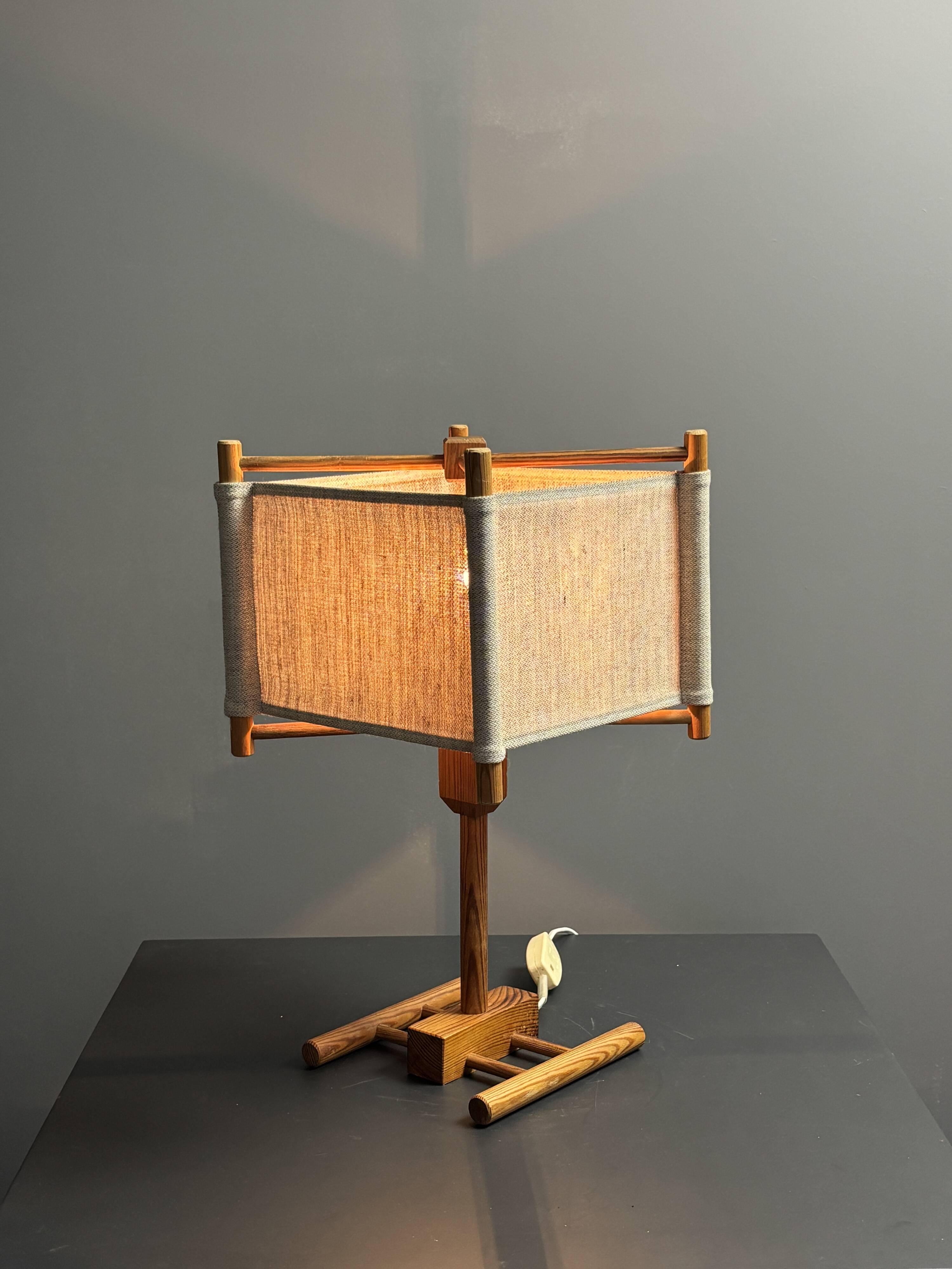 Midcentury Scandinavian pine table lamp with square fabric shade, 1970s