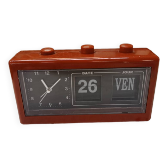 Vintage flip flap alarm clock