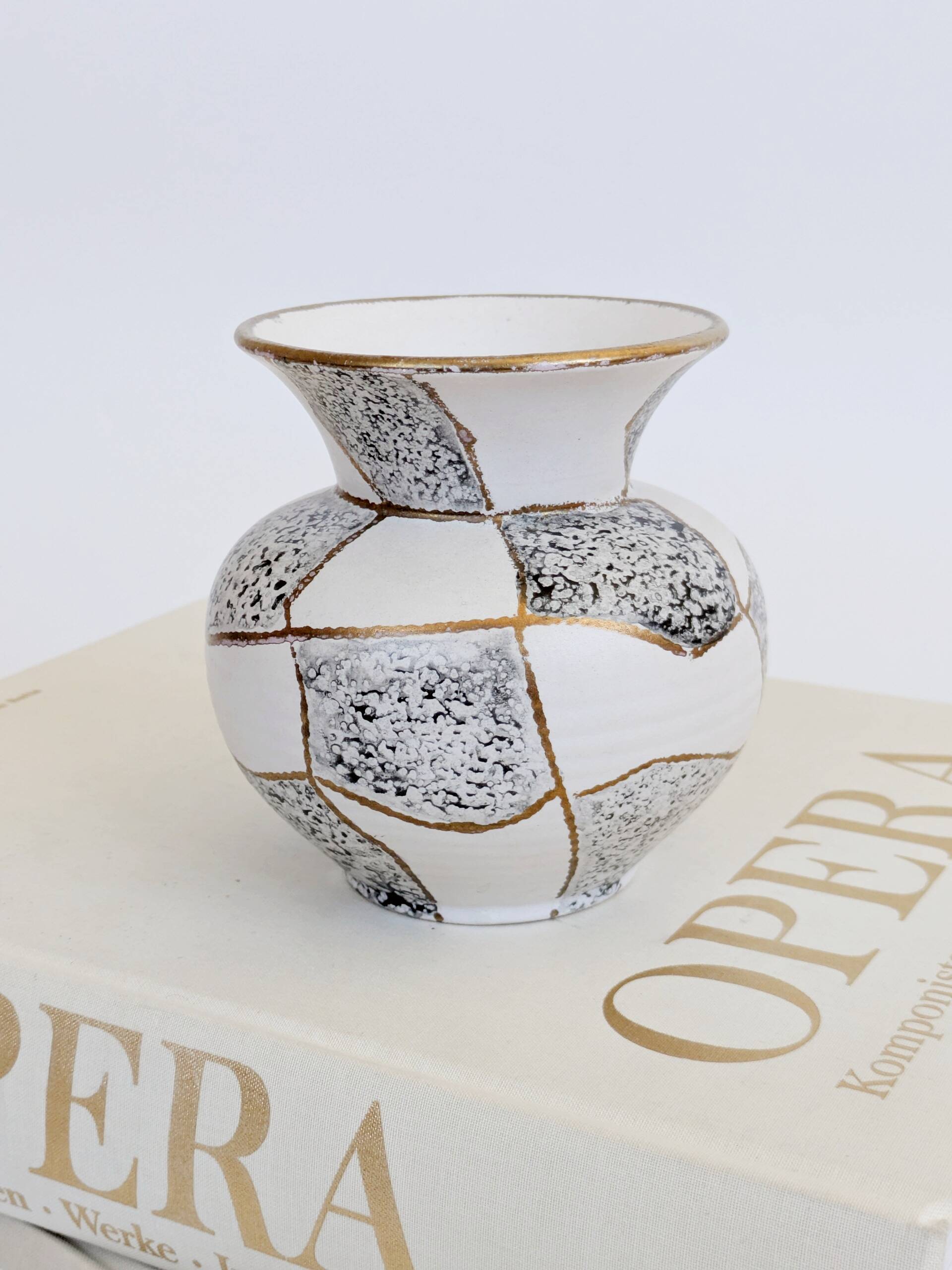 Midcentury German West Vase, Ü geometric black and white ceramic