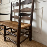 Wood and straw banquette