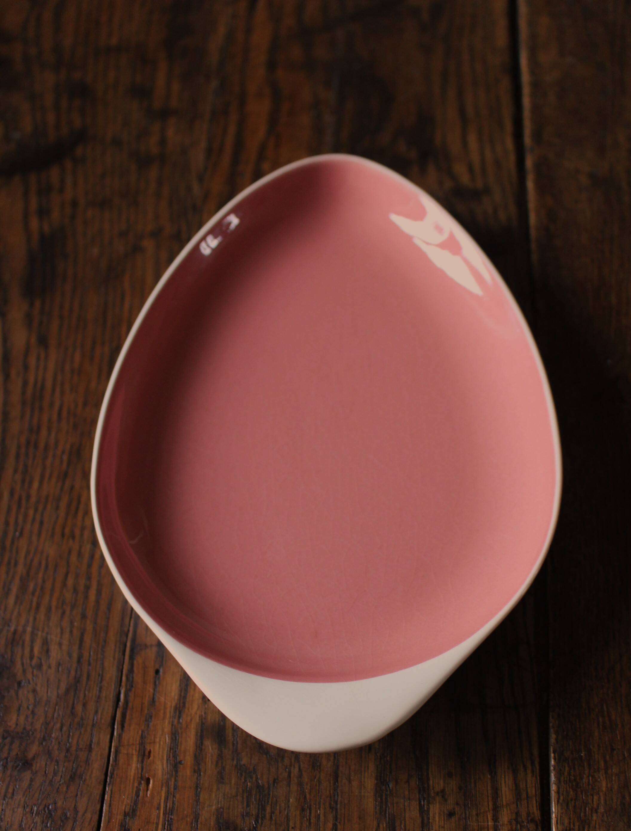 Villeroy & Boch pink dish