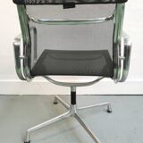 Set of 4 chairs EA107 Charles & Ray Eames