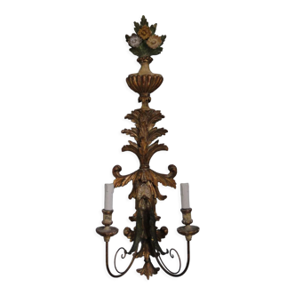 Italian wall lamp in carved wood 19th