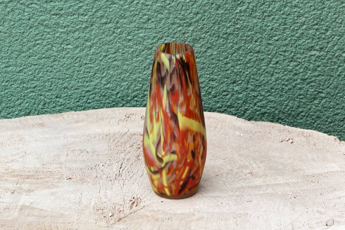 Vase en pate de verre, soufflé