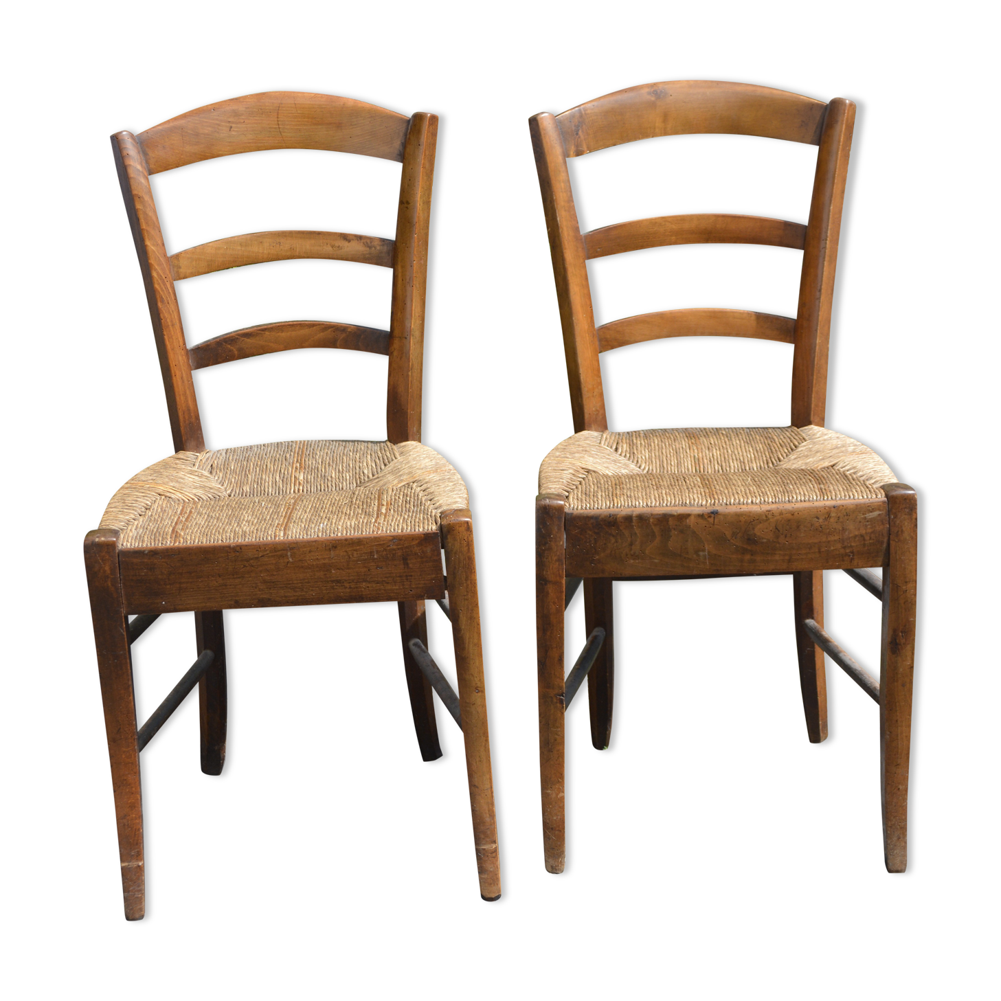 Mulched wooden chairs